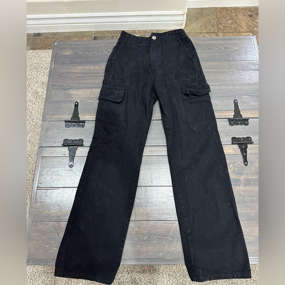 Zara Women’s Black Cargo Pants